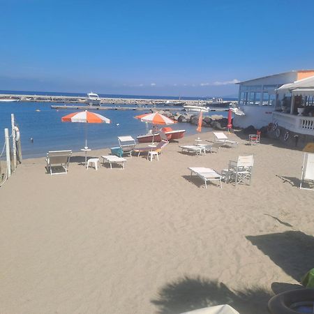 Dreamhouse Ischia-Lacco Ameno In Pieno Centro A Soli 70 Metri Dal Mare! ภายนอก รูปภาพ